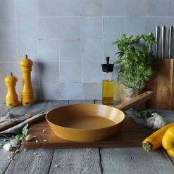 Poêle Ector Induction Aluminium Revêtu Manche En Bois 24 Cm Jaune 8 Poêle Ector Induction Aluminium Revêtu Manche En Bois 24 Cm Jaune -Cuisine Fournitures Boutique 108006 3 1 Poele Ector induction aluminium revetu manche en bois 24 cm jaune Ogo