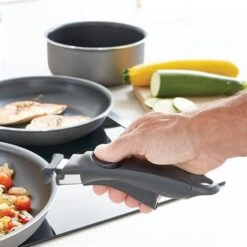 Set 2 Poêles Et 2 Casseroles Anti-adhésives Délice Et Manche Amovible -Cuisine Fournitures Boutique 20215 2 3 Set 2 poeles et 2 casseroles anti adhesives Delice et manche amovible Mathon