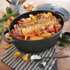 Cocotte Légère Ovale En Fonte D'aluminium 32 Cm 6,5 L Coloris Noir -Cuisine Fournitures Boutique 203004 2 4 Cocotte legere ovale en fonte d aluminium 32 cm 6 5 L coloris noir Mathon