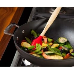 Le Creuset Wok Les Forgées 28 Cm -Cuisine Fournitures Boutique 23803 3 4 Wok Les Forgees 28 cm Le Creuset