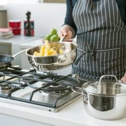 BEKA Sauteuse Inox Avec Couvercle 24 Cm Belvia -Cuisine Fournitures Boutique 27281 2 2 Sauteuse inox avec couvercle 24 cm Belvia Beka