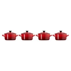 Le Creuset Set 4 Mini-cocottes Céramique 10 Cm Cerise 7 Le Creuset Set 4 Mini-cocottes Céramique 10 Cm Cerise -Cuisine Fournitures Boutique 303000 3 1 Set 4 mini cocottes ceramique 10 cm Cerise Le Creuset