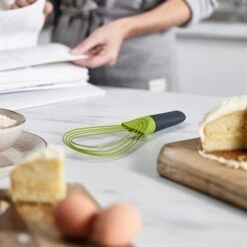 Joseph Joseph Fouet 2 En 1 En Silicone 28 Cm -Cuisine Fournitures Boutique 613029 2 1 Fouet 2 en 1 en silicone 28 cm Joseph Joseph