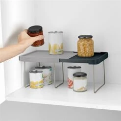 Joseph Joseph Organiseur D'étagère Extensible CupboardStore -Cuisine Fournitures Boutique 658028 4 2 Organiseur d etagere extensible CupboardStore Joseph Joseph
