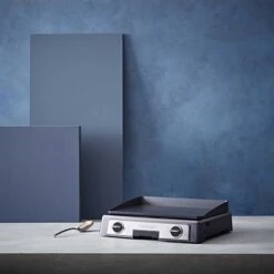 Cuisinart Plancha Multifonctions Midnight Blue 2200W PL60BE -Cuisine Fournitures Boutique 728015 3 2 Plancha multifonctions Midnight blue 2200W PL60BE Cuisinart