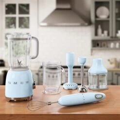 Smeg Blender 1,5 L 800 W BLF01PBEU Bleu Azur -Cuisine Fournitures Boutique 761061 2 1 Blender 1 5 L 800 W BLF01PBEU bleu azur Smeg
