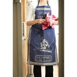 Opinel Tablier Adulte On Peut Tout Faire… -Cuisine Fournitures Boutique 826007 2 2 Tablier adulte On peut tout faire Opinel